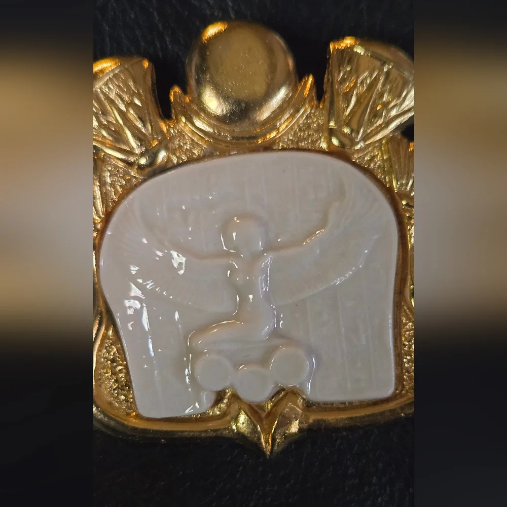 Cleopatra porcelain & gold vintage pendant - Picture 9 of 9